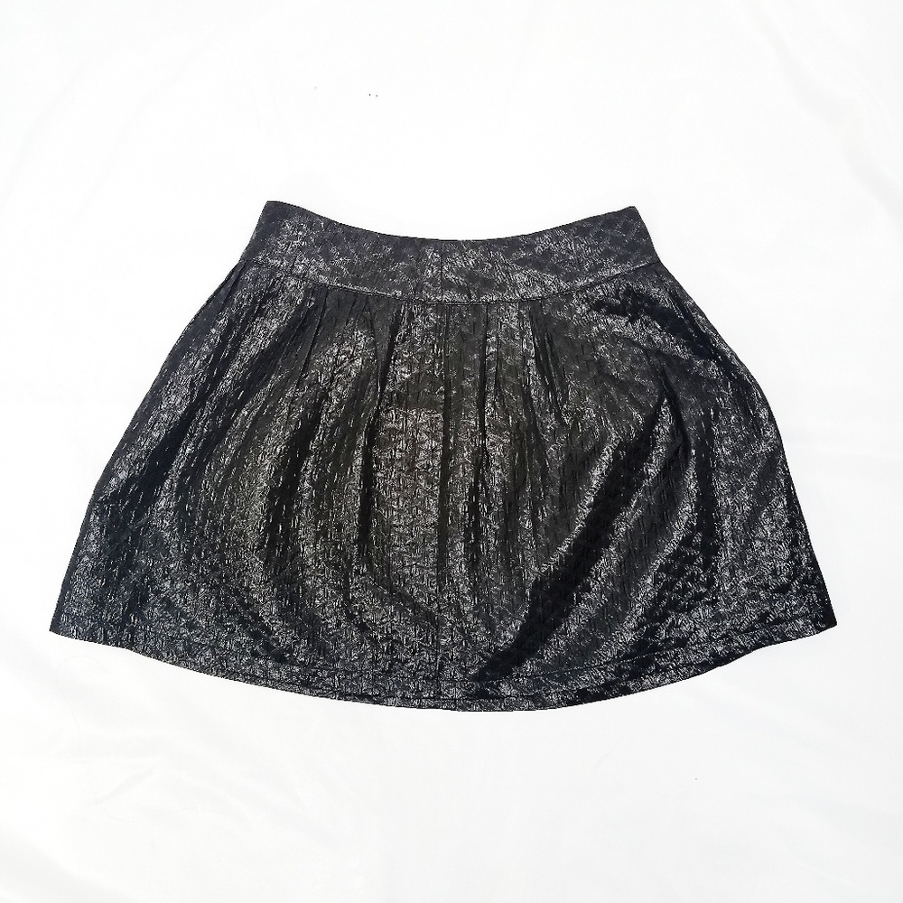 Forever 21 Black Textured Circle Mini Skirt S